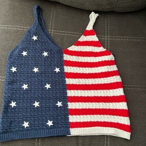 Size medium juniors American flag shirt